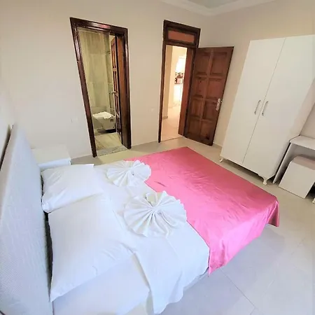 Patara Evleri 3* Gelemiş