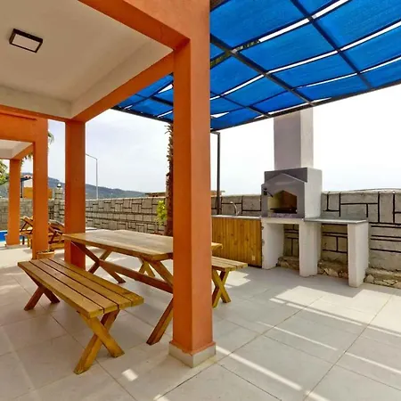Patara Evleri 3*